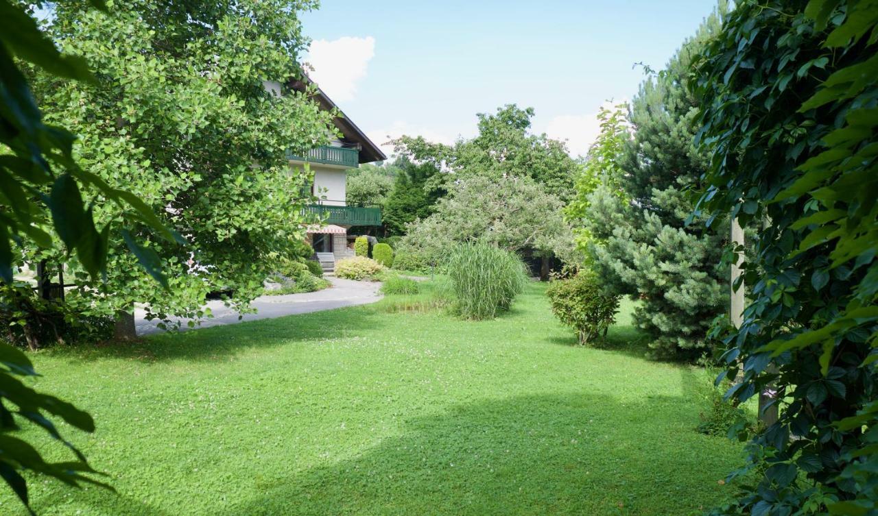Home Apartments & Yoga Studio Bled-Recica Extérieur photo